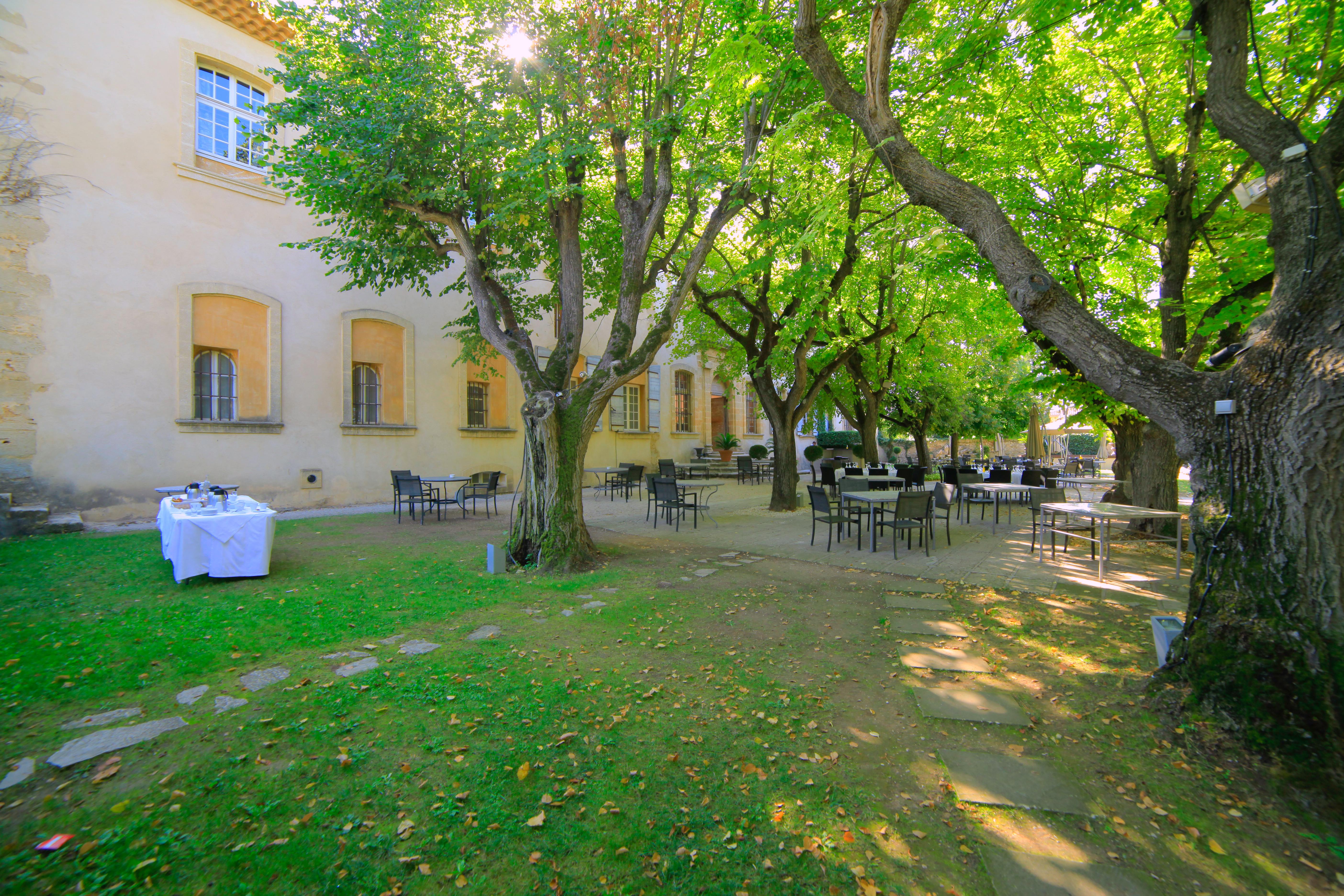 Chateau De La Pioline Hotel Aix-en-Provence Exterior photo